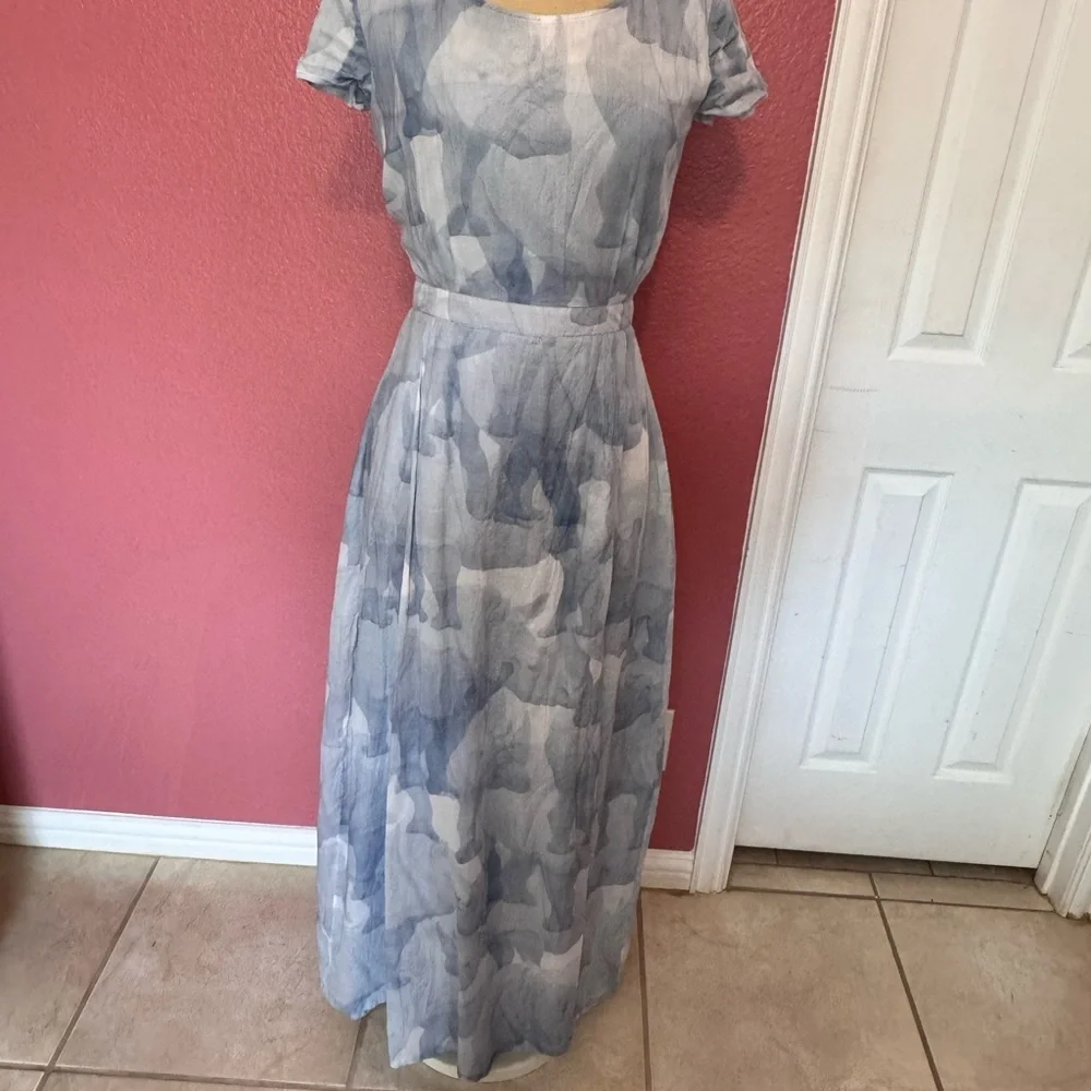 Anne Gorke Elegant Blue Patterned Dress - Picture 12 of 13